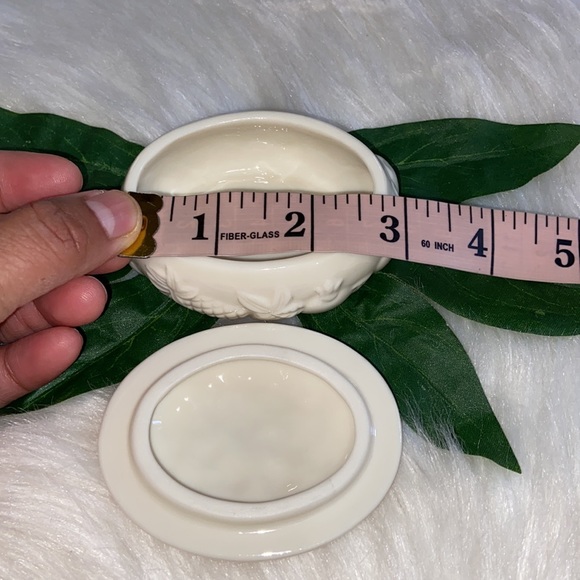 Vintage 1998 Lenox Fruits Of Life Handcrafted Porcelain Ceramic Trinket Box - Picture 10 of 17